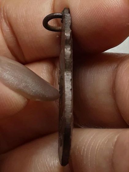 เหรียญหลวงปู่ทวดรุ่นแรก วัดช้างให้ รูปที่ 4