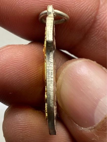 เหรียญหลวงพ่อโสธรหน้ากากทอง พร้อมกล่อง รูปที่ 4