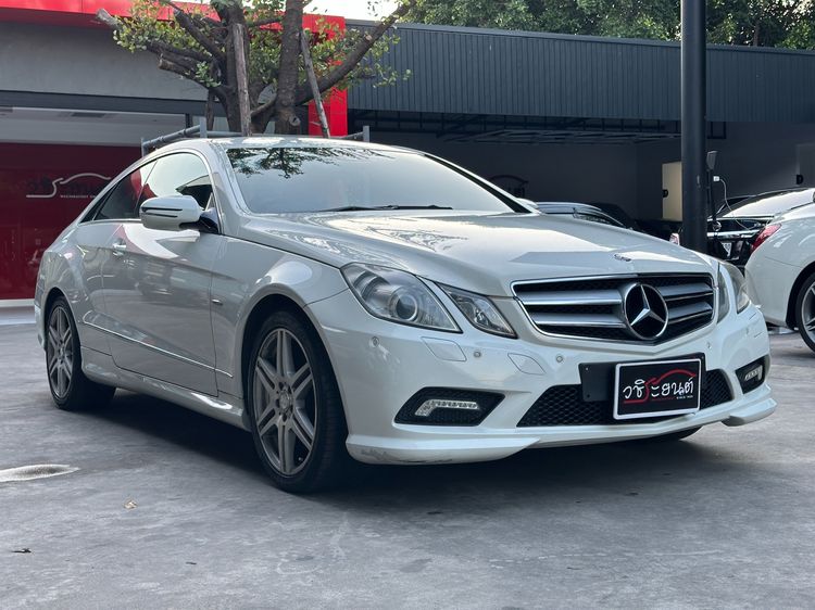 Mercedes-Benz E-Class 2010 E250 Sedan เบนซิน ไม่ติดแก๊ส เกียร์อัตโนมัติ ขาว รูปที่ 3