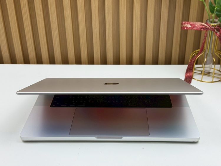 MacBook Pro 16-inch M1 Max Ram32GB SSD1TB Silver รูปที่ 6