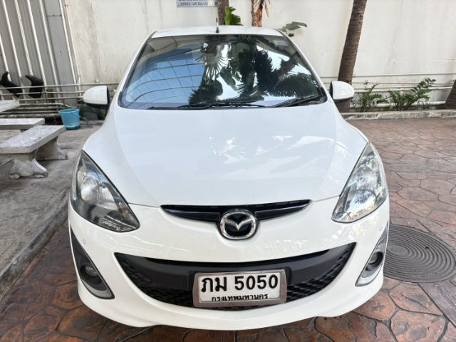รถ Mazda Mazda 2 1.5 Spirit Sports สี ขาว