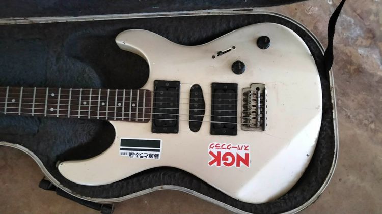 ปล่อย p bass greco japan ทำโลโก้ Fender และกีตาร yamaha Japan เสียงดีสภาพรีริคตำหนิตามภาพ รูปที่ 7