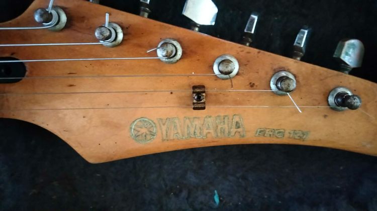 ปล่อย p bass greco japan ทำโลโก้ Fender และกีตาร yamaha Japan เสียงดีสภาพรีริคตำหนิตามภาพ รูปที่ 9