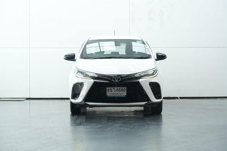Toyota Yaris 2022 1.2 Sport Sedan เบนซิน ไม่ติดแก๊ส เกียร์อัตโนมัติ ขาว รูปที่ 3