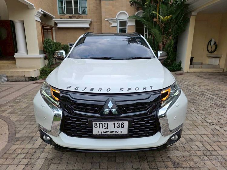 Mitsubishi Pajero Sport 2018 2.4 GT Premium Utility-car ดีเซล ไม่ติดแก๊ส เกียร์อัตโนมัติ ขาว รูปที่ 3