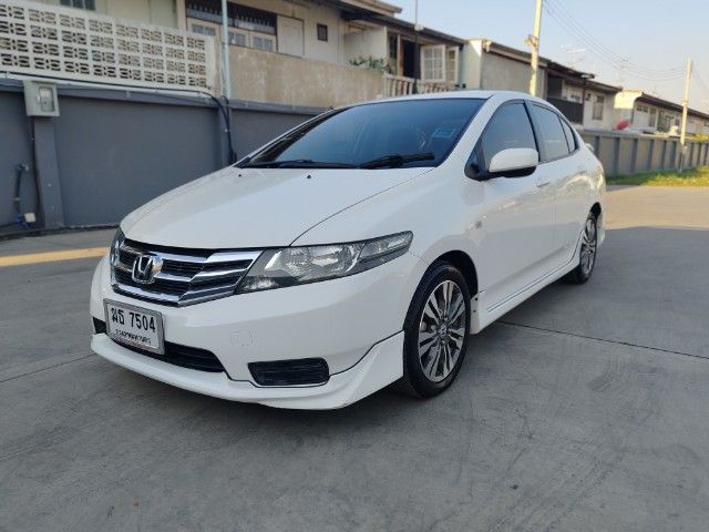 Honda City 2012 1.5 S i-VTEC Sedan เบนซิน ไม่ติดแก๊ส เกียร์อัตโนมัติ ขาว รูปที่ 3
