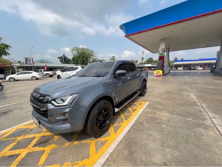 Isuzu D-MAX 2023 1.9 Hi-Lander M ดีเซล ไม่ติดแก๊ส เกียร์อัตโนมัติ เทา รูปที่ 2