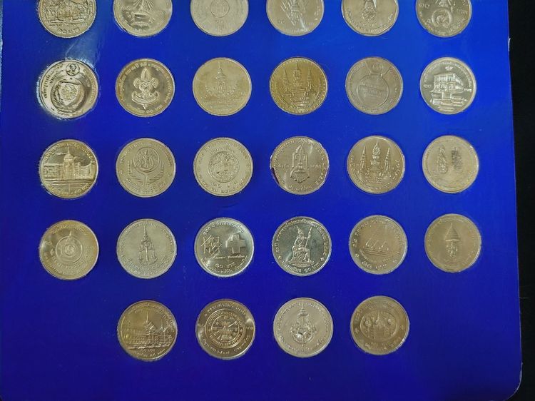 เหรียญกษาปณ์ที่ระลึก 10 บาท สีเดียว ครบชุด 47 วาระ รวมเหรียญเนื้อเงิน ไม่ผ่านใช้ รูปที่ 10