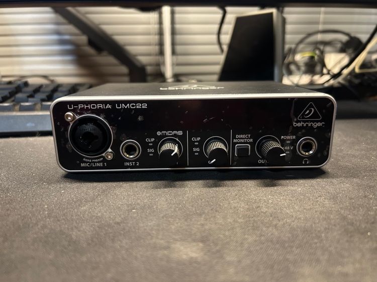 Behringer Uphoria Umc22 Audio Interface รูปที่ 2