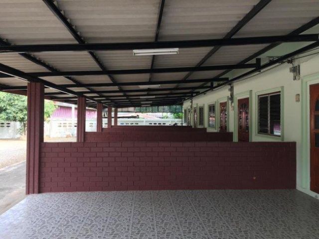 บ้านแฝด 5ห้อง บ้านเดี่ยว1หลัง เนื้อที่ 4ไร่ 1งาน 85ตรว อยู่แถวถ้ำค้างคาว อ.โพธาราม จ.ราชบุรี

 รูปที่ 4