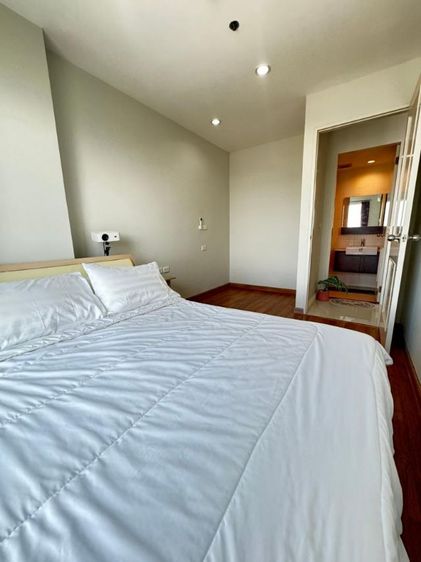 ตกแต่งครบ ขาย condo The mark รัชดา airport link ชั้น21 35ตรม.ห้องใหม่ แอร์ใหม่ สภาพใหม่

 รูปที่ 4
