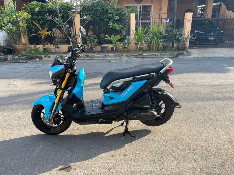 Honda รุ่น ZoomerXไมล์ดิจิตอล ปี15 รถเครื่องดีสภาพพร้อมใช้งาน ต้องมาลองครับ
