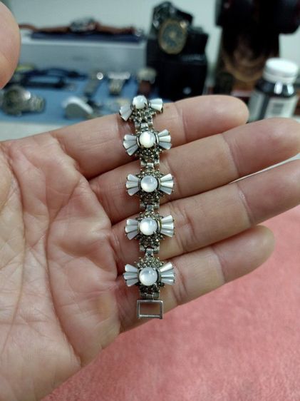 สร้อยข้อมือเงินแท้ประดับมุก รูปที่ 12