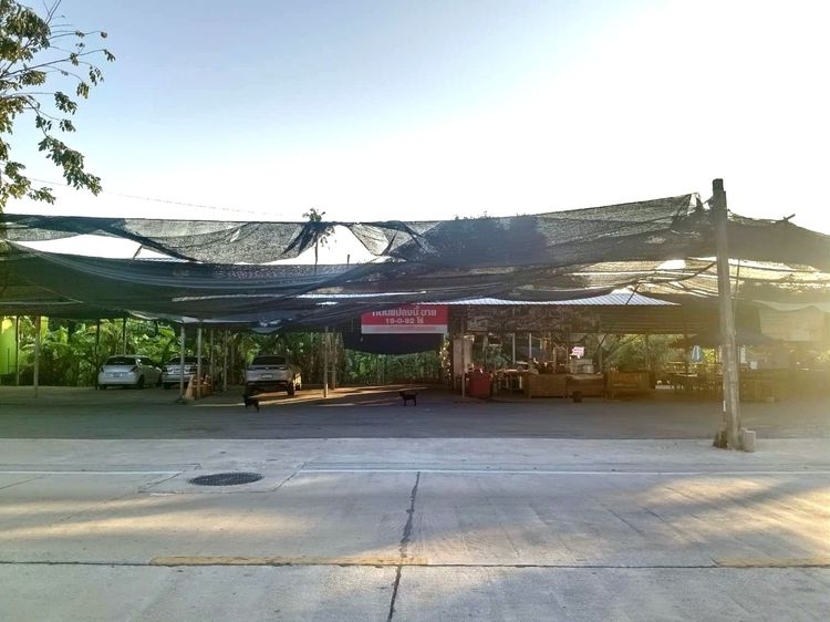 ขายที่ดินแปลงใหญ่ ใกล้ตลาดคลองลัดมะยม  เหมาะพัฒนาโครงการและเชิงพาณิชย์