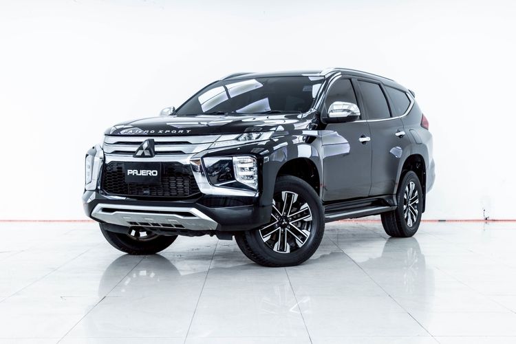 รถ Mitsubishi Pajero Sport 2.4 GT Premium 2WD สี ดำ