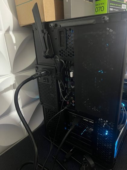 คอมประกอบจบทุกเกมส์ Ryzen7 9800X3D, RTX5070, DDR5 Titanium 32GB,SSD 2TB รูปที่ 5