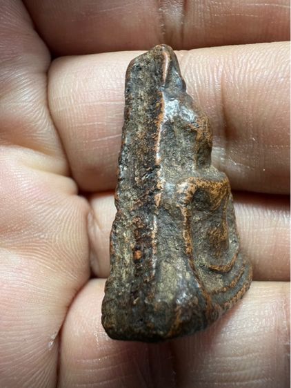 พระนางพญาพิษณุโลกพิมพ์เขาโค้ง รูปที่ 3