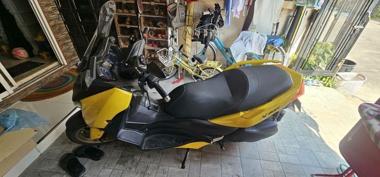 ขายxmax300ปี18เครื่องดีปกติสนใจ0846999971