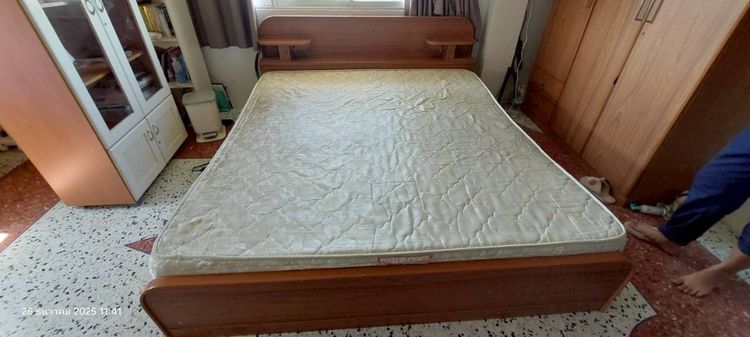 เตียงนอน 6 ฟุต ของ SB สภาพดี รูปที่ 3