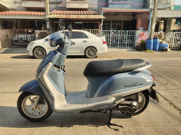 🛵ยังไงก็ขาย Grand filano ปี 59 เครื่องดี สีสวย สตาร์ทมือ เล่มชุดโอนครบ+เปลี่ยนถ่ายน้ำมันเครื่องฟรี ส่งฟร30กิโล รูปที่ 2