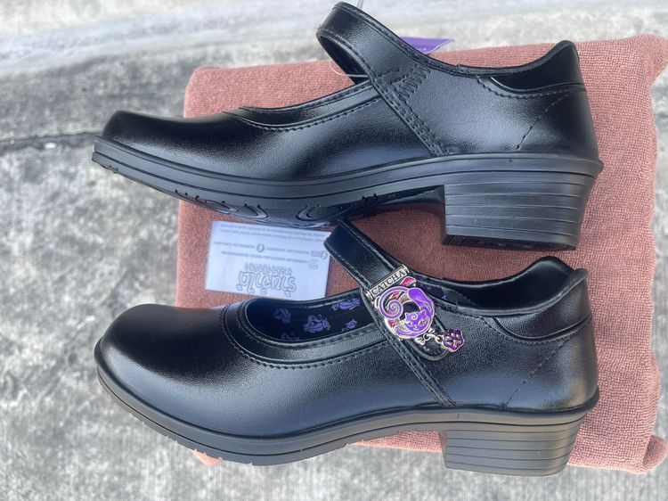 รองเท้านักเรียนหญิง Catcha Size38 มีน้อย สภาพใหม่กริ๊บ รูปที่ 6