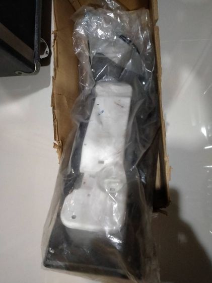 ไฟท้าย Ford Laser 1984 ข้างขวา สภาพซีล รูปที่ 2