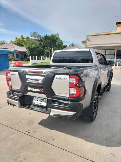 Toyota Hilux Revo 2022 2.4 Prerunner Mid Pickup ดีเซล ไม่ติดแก๊ส เกียร์อัตโนมัติ บรอนซ์เงิน รูปที่ 4