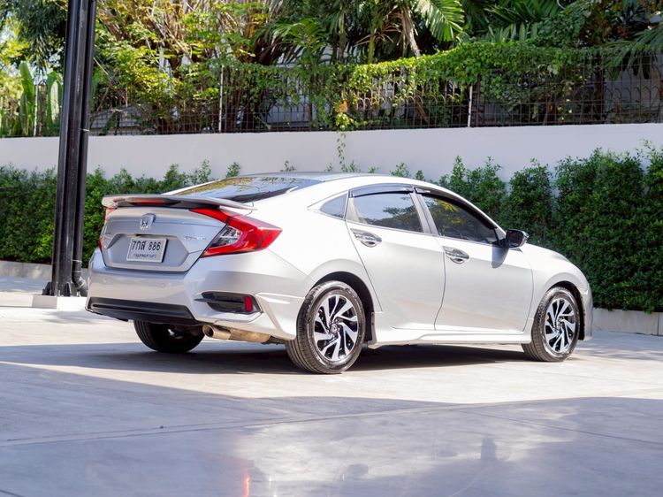 Honda Civic 2018 1.8 EL i-VTEC Sedan เบนซิน ไม่ติดแก๊ส เกียร์อัตโนมัติ เงิน รูปที่ 4