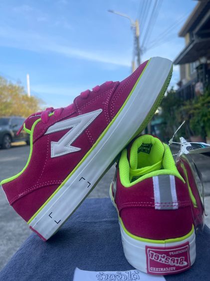 ++Rare Item++ Breaker Sneaker SBPro x Paradox Size40 Shocking Pink ใหม่จัดๆ สวยจัด รูปที่ 8