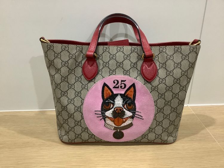 GUCCI