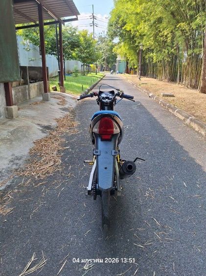 ขาย sonic 125 rs ปี 2005 แถมอุปกรณ์ มือหนึ่ง หใายเหตุไม่มีป้ายทะเบียน รูปที่ 2