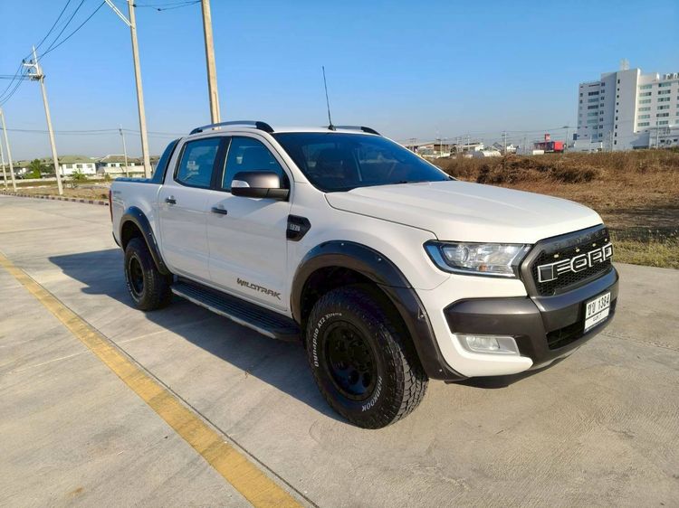 รถ Ford Ranger 2.2 Hi-Rider Wildtrak สี ขาว