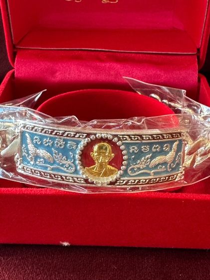 หลวงพ่อรวยหน้าทองคำ รูปที่ 2