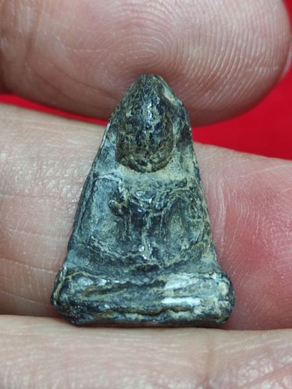 พระร่วงนั่งเชตุพน กรุวัดเชตุพน สุโขทัย เนื้อชิน