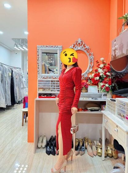 ✨ ขายเหมาชุดราตรีมือสอง ราคาพิเศษสุดคุ้ม ✨
ถูกเว่อร์ ♥️🔥🔥 รูปที่ 3