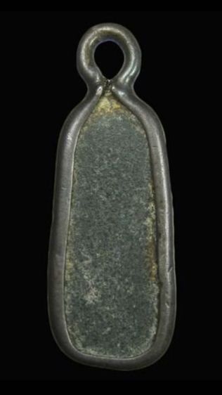 พระเม็ดข้าวเม่า กรุพิจิตร พิมพ์ลีลา เนื้อชิน เลี่ยมเงินจับขอบเก่าเดิมๆ รูปที่ 2