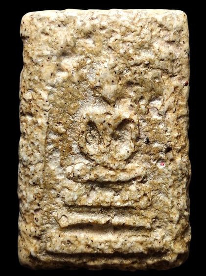 พระสมเด็จเนื้อตุ๊บตั๊บครับ