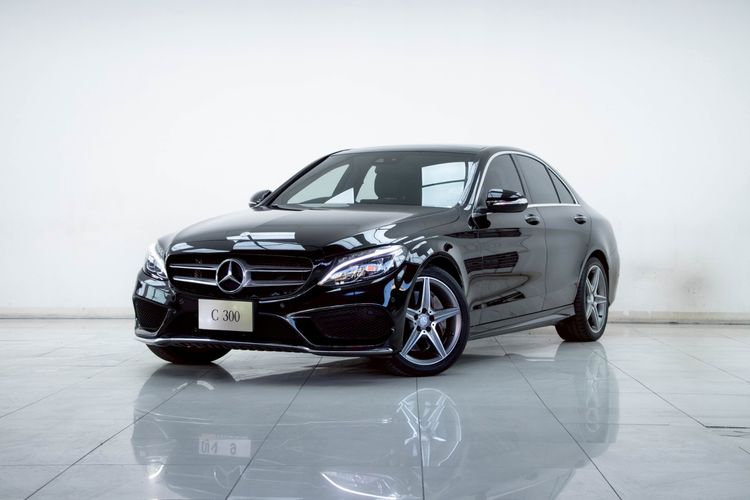 รถ Mercedes-Benz C-Class C300 สี ดำ