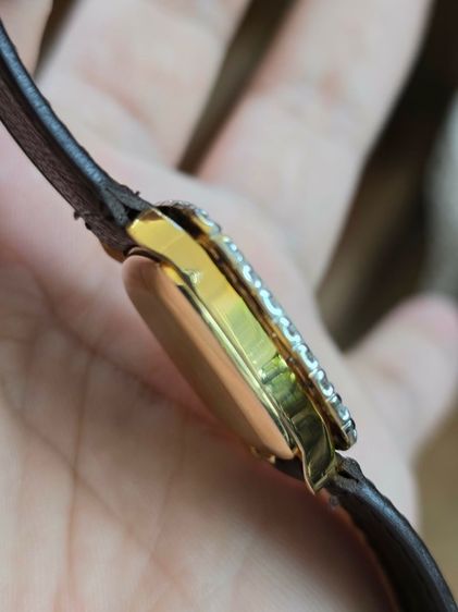 Vintage Baume  Mercier Geneve Diamond 18k Solid Gold ขอบเพชรแท้32เม็ดรวม 0.64กะรัต หน้าปัดลายผ้าทอง ตัวเรือนทองคำแท้ 18k  รูปที่ 7