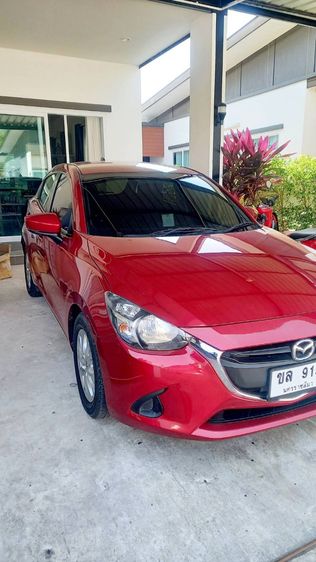 Mazda Mazda 2 2017 1.3 เบนซิน เกียร์อัตโนมัติ แดง รูปที่ 4