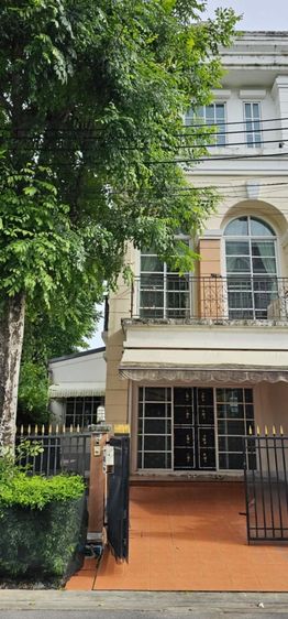 ไม่มี ขายทาวน์เฮ้าส์ พลัส ซิตี้ พาร์ค ลาดพร้าว 71 (Plus City Park Ladprao 71)หลังมุม

บ้านหัวมุม