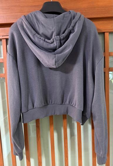 ขายเสื้อคลุมมีฮู้ด HM ของแท้ ผ้าสเวตเชิ้ตเนื้อนุ่ม ฮู้ดบุซับในมีเชือกรูด มีซิปผ่าด้านหน้า ไหล่ตก แขนยาว แต่งผ้าริบปลายแขนและชายเสื้อ  รูปที่ 7