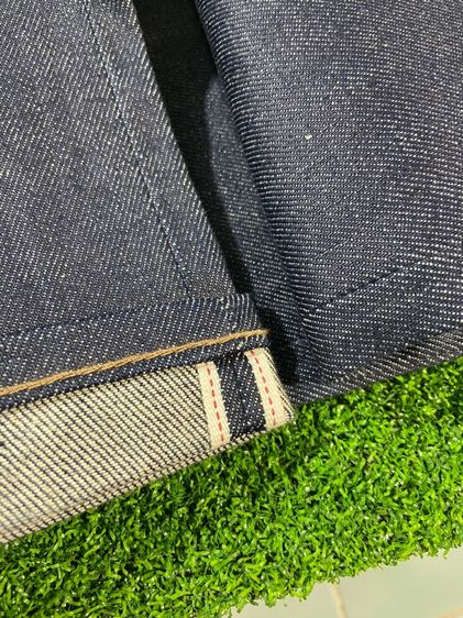ขายกางเกงยีนส์ UniQlo W33 L32 (ริมแดง) รูปที่ 5