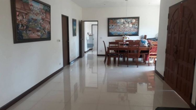 มีบางส่วน ⛳Vายบ้านหลังใหญ่ตำบลหนองระเวียงอำเภอเมืองนครราชสีม

🏡บ้านขนาด5นอน3น้ำ1ครัว1ห้องรับแขก

⛳ใกล้นิคมอุตสาหกรรมสุรนารี

💲ขาย 4,990,000ล้านบาท
💲ขายต่ำก่วาราคาประเมิน

⛳แถมบ้านหลังเล็กอีก2หลังพร้อมโรงจอดรถบนพื้นที่ 1 ไร่1งาน81ตร.วโฉนด รูปที่ 3