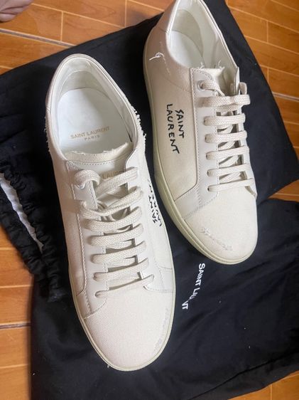 Saint Laurent Court Classic SL06 Low Distressed Cream  รูปที่ 3