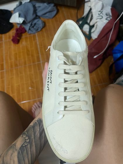 Saint Laurent Court Classic SL06 Low Distressed Cream  รูปที่ 5