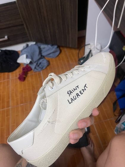 Saint Laurent Court Classic SL06 Low Distressed Cream  รูปที่ 4