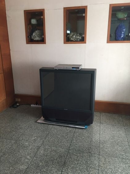 โปรเจ็คชั่นทีวี 41 นิ่ว