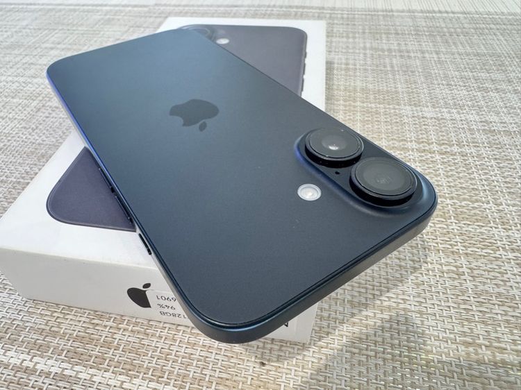 128 GB iPhone 16 สีดำ 128 ประกันศูนย์ ผ่อนได้