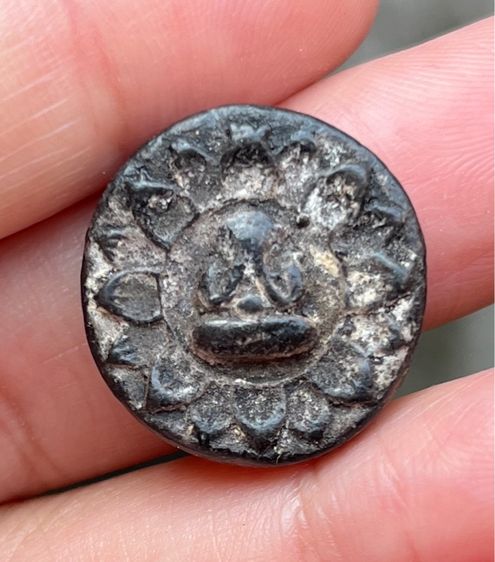 พระปิดตาหลวงพ่อแก้ว